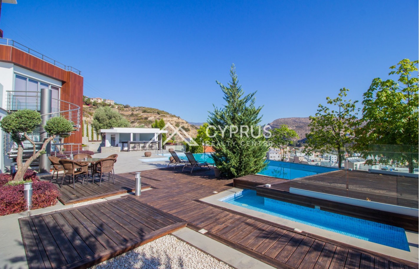 Villa in Limassol with 5 bedrooms, Germasogeia - фото 30
