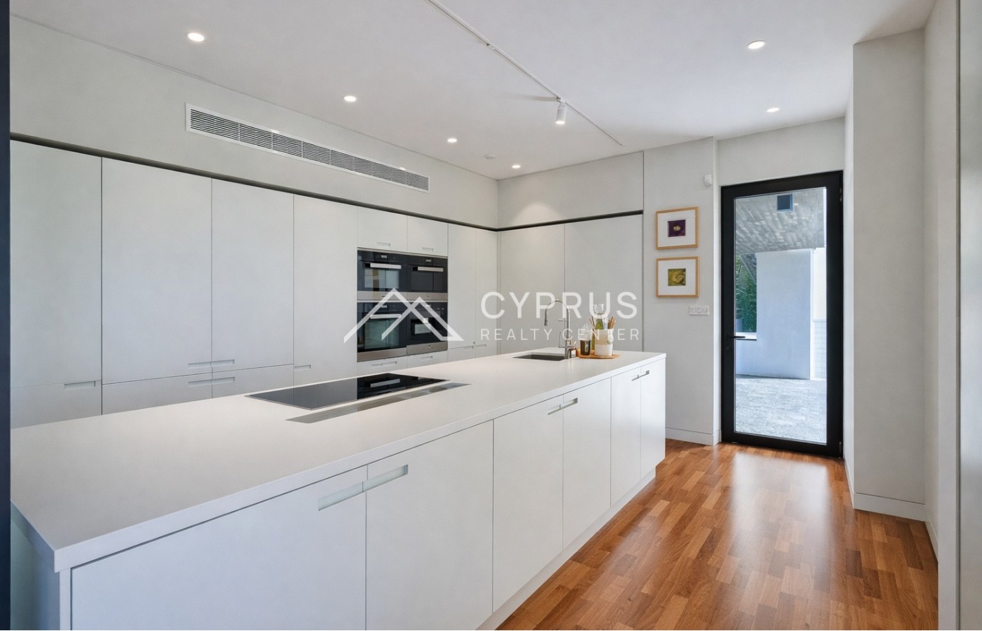 Вилла в Лимассоле с 6 спальнями, Agios Athanasios - фото 6