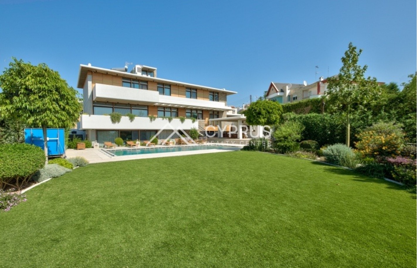 Villa in Limassol with 6 bedrooms, Agios Athanasios - фото 21