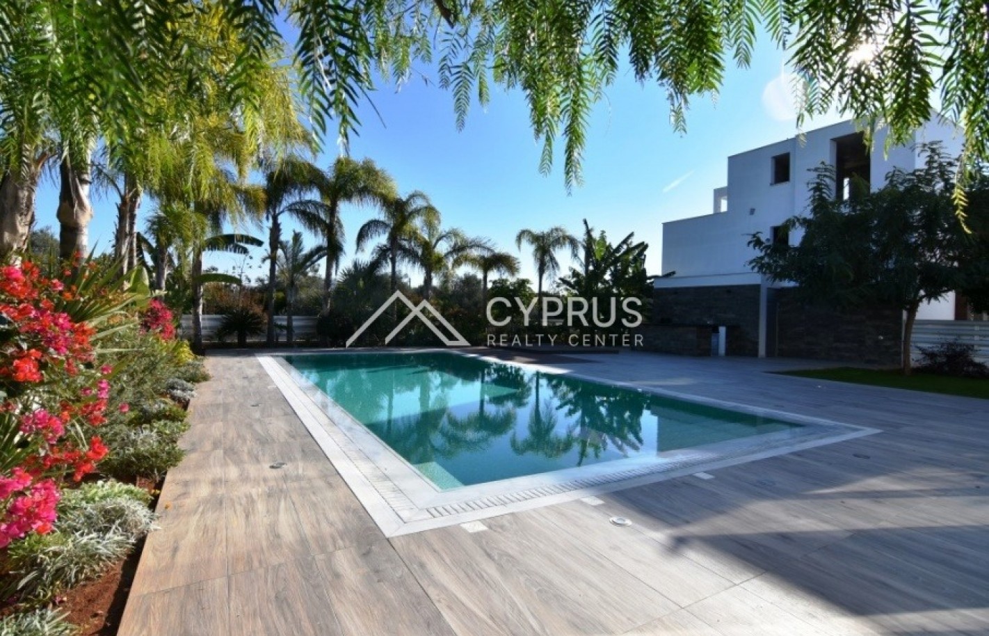 Villa in Limassol with 5 bedrooms, Potamos Germasogeia - фото 17