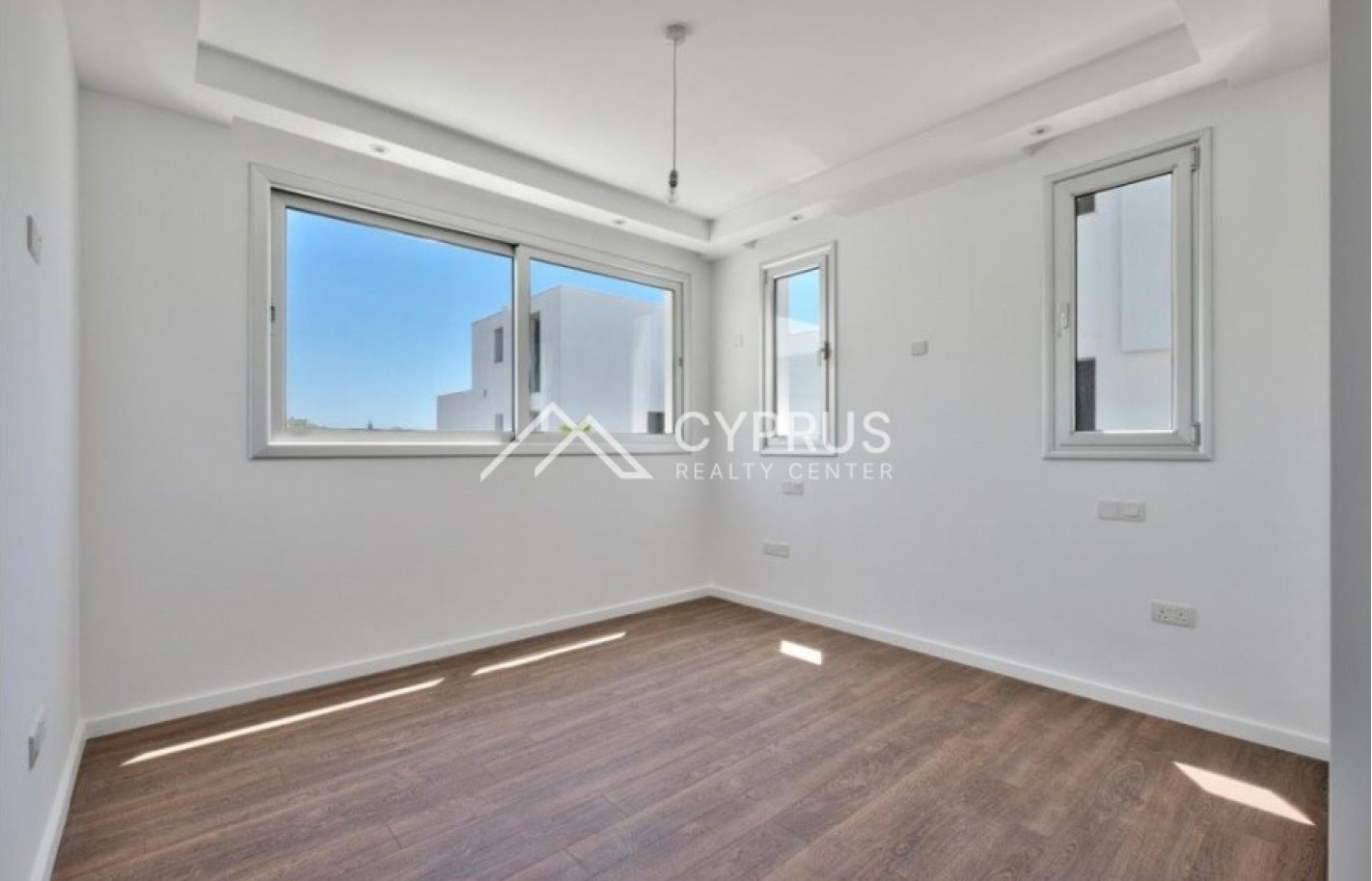 Villa in Limassol with 5 bedrooms, Potamos Germasogeia - фото 9