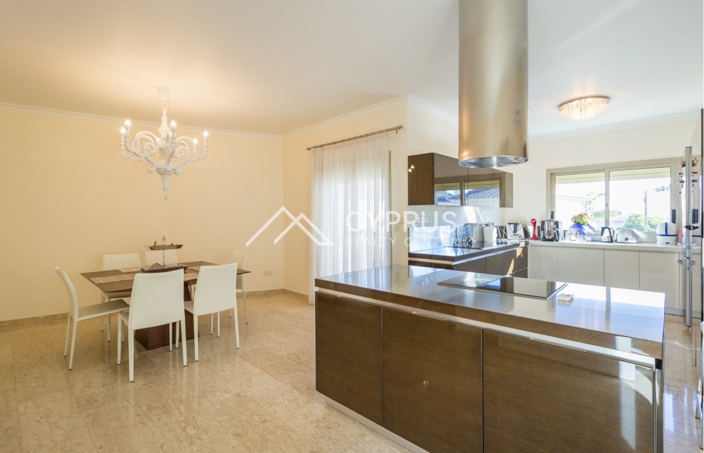 Villa in Limassol 4 bedroom, Agios Athanasios - фото 7