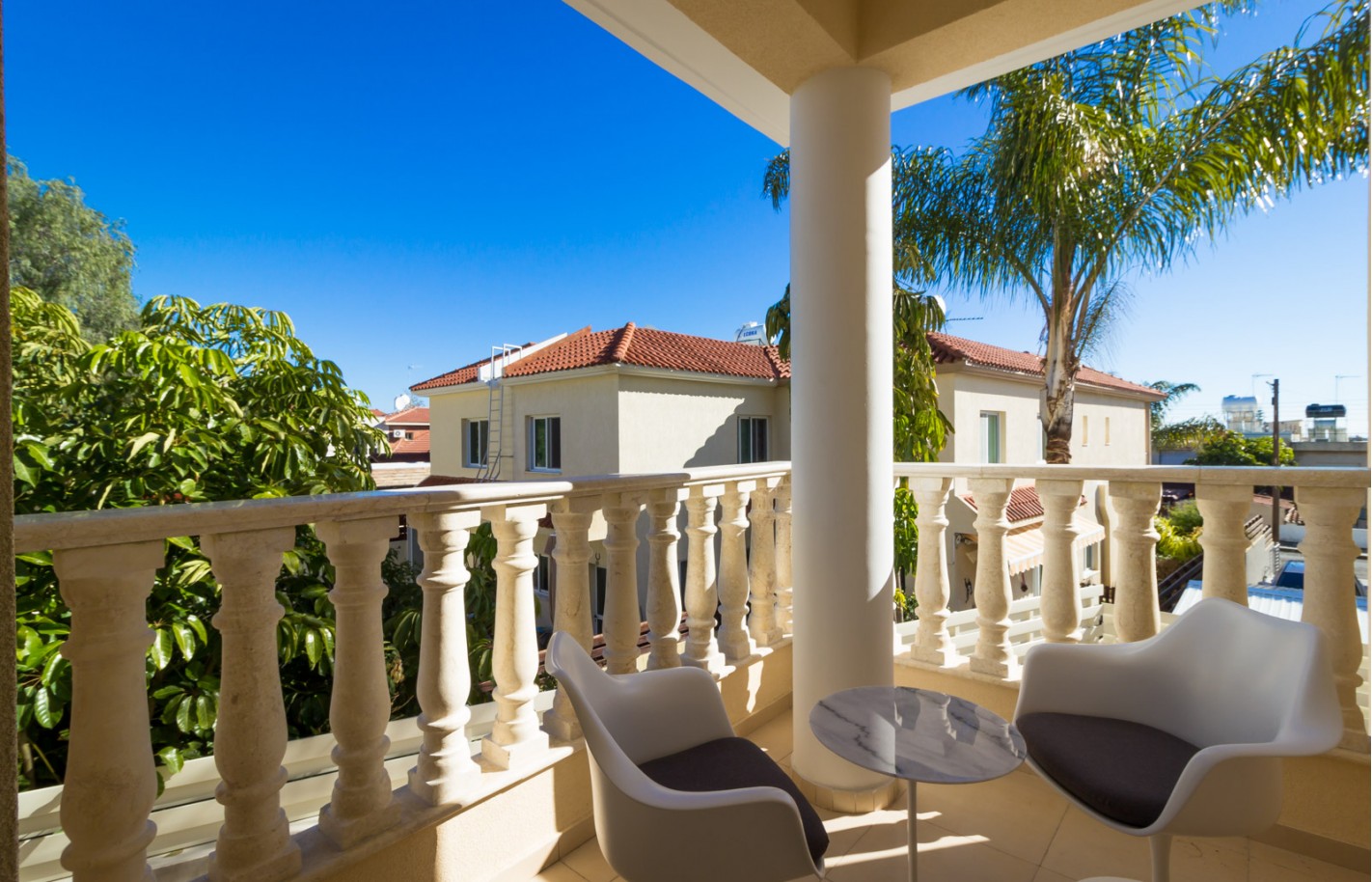 Вилла в Лимассоле с 4 спальнями, Agios Athanasios - фото 20