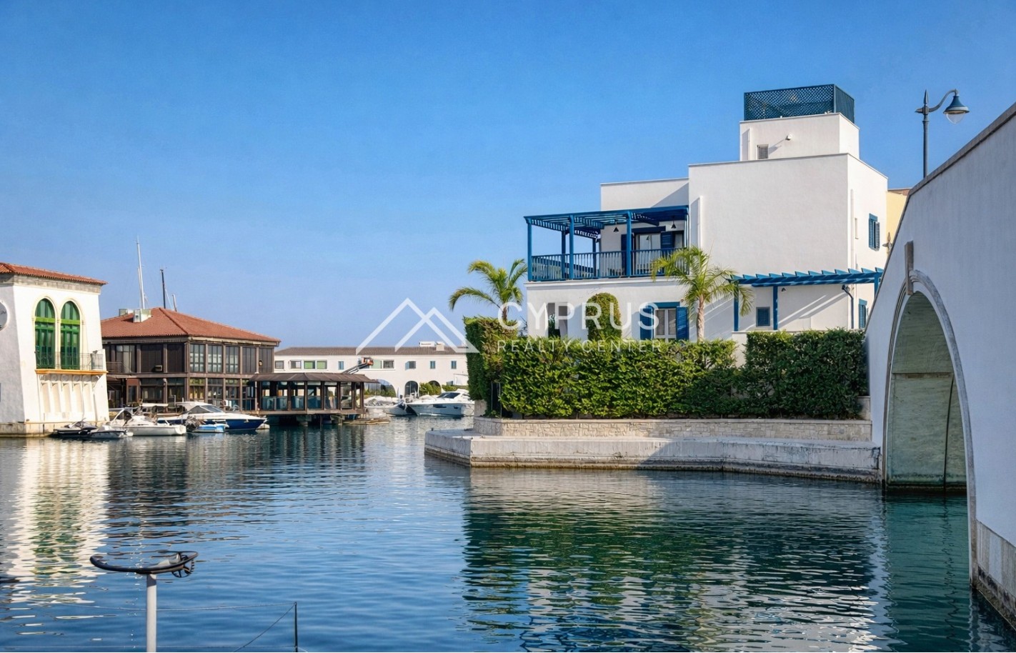 Luxury villa with 3 bedrooms in Limassol, Limassol Marina - фото 2