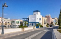 Luxury villa with 3 bedrooms in Limassol, Limassol Marina - фото 9