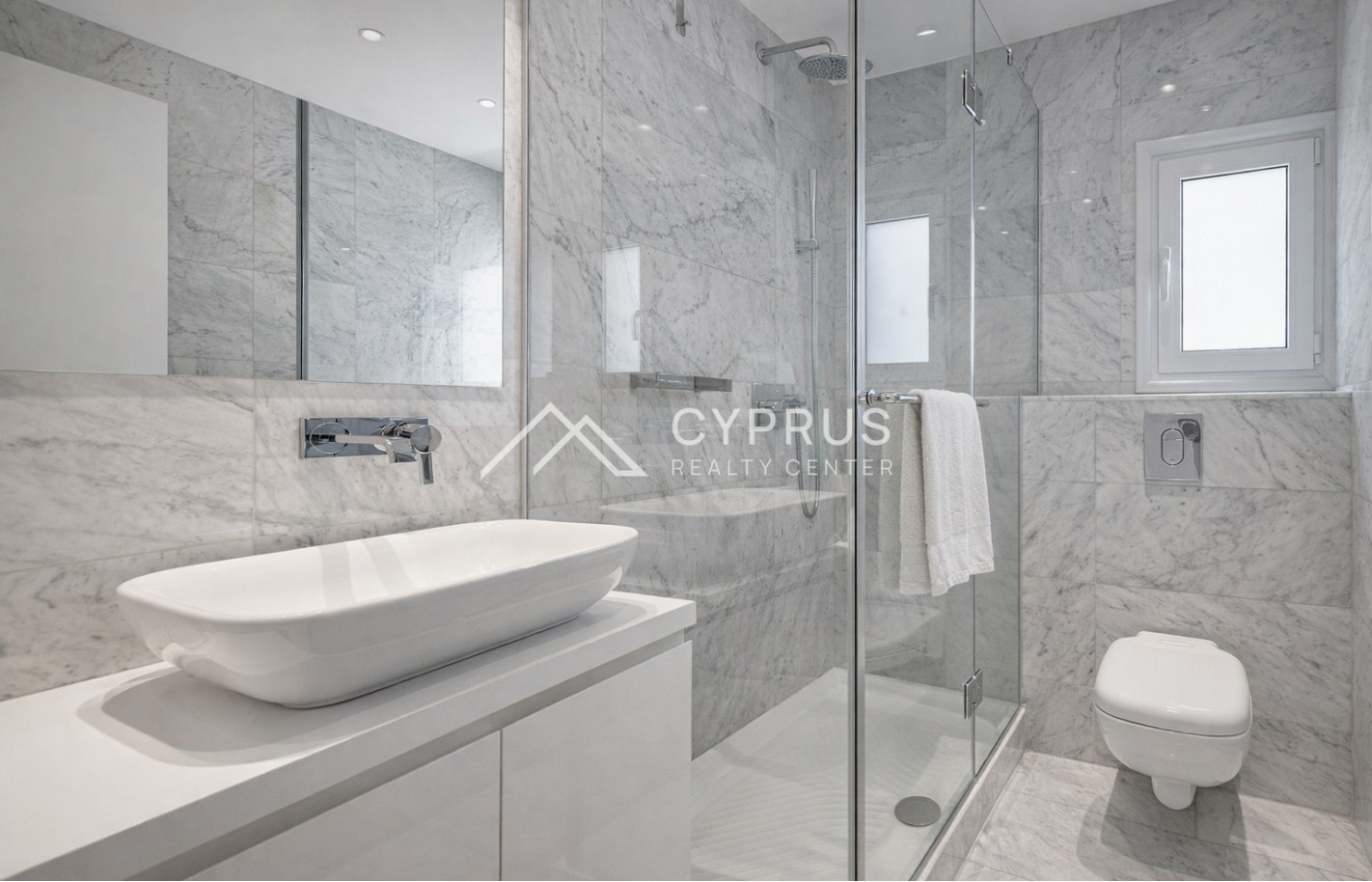 Villa with 4 bedrooms in Limassol, Limassol Marina - фото 2