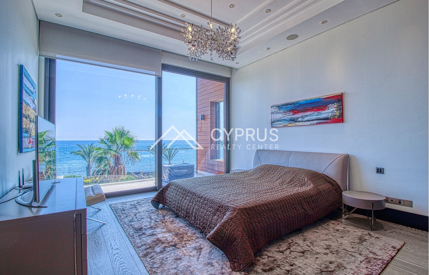 Luxury villa in Limassol with 5 bedrooms, East Beach - фото 8