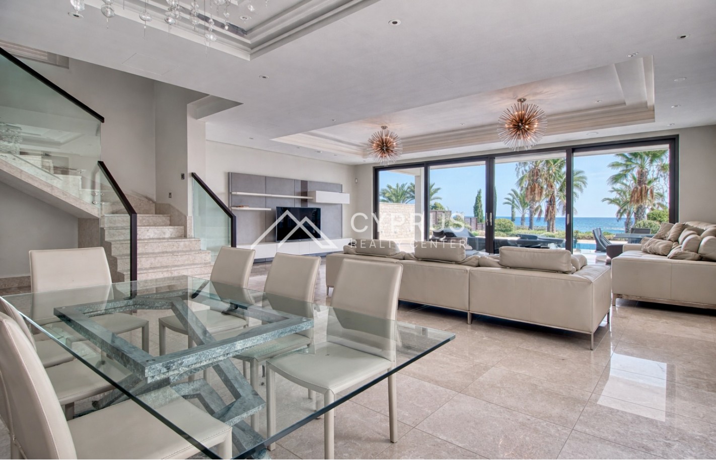 Luxury villa in Limassol with 5 bedrooms, East Beach - фото 17