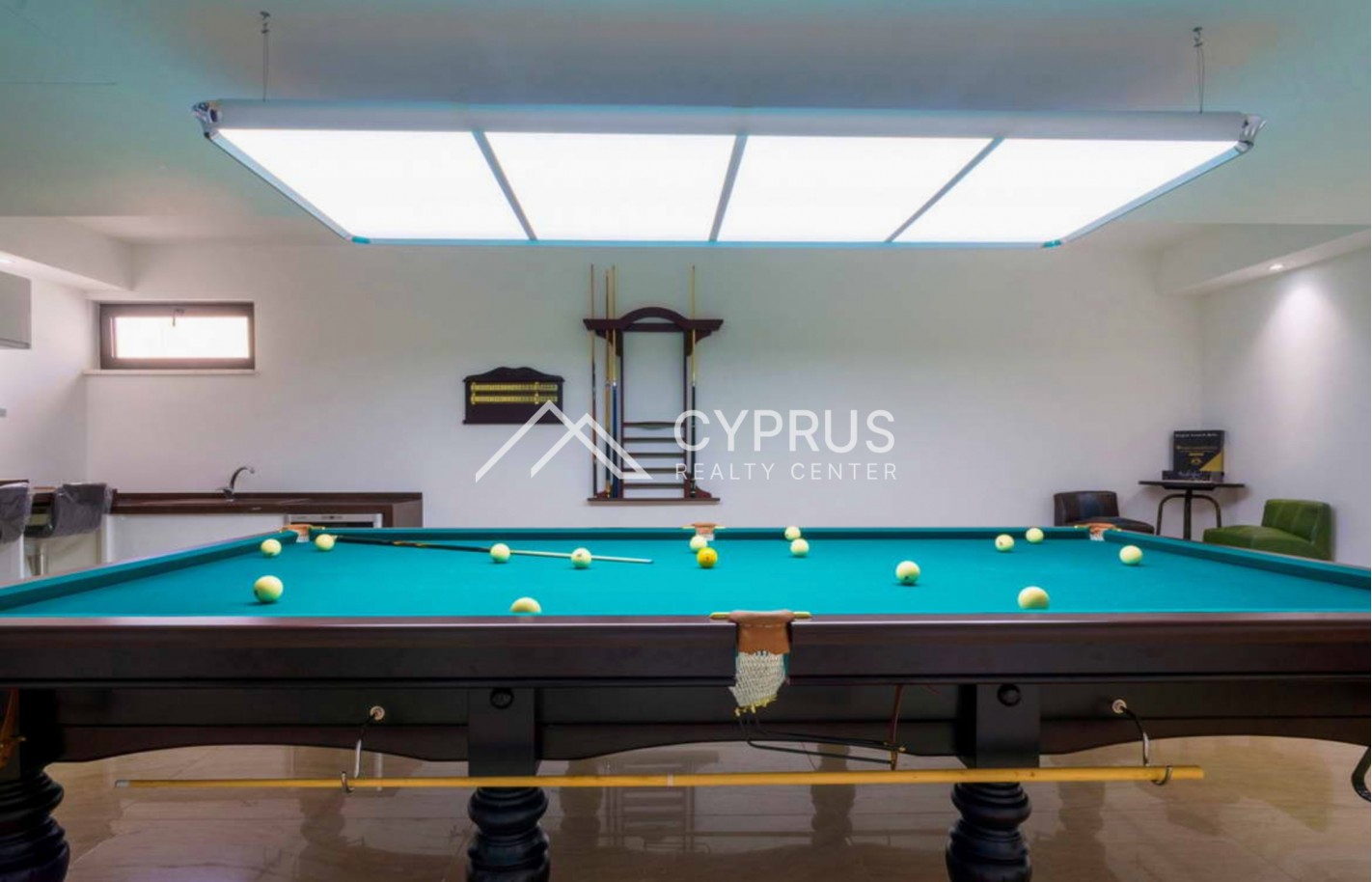 Villa in Limassol with 5 bedrooms, Germasogeia - фото 21