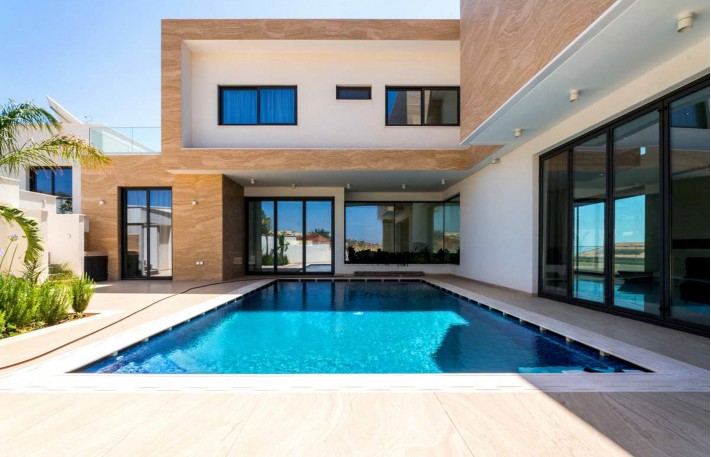 Вилла в Лимассоле с 5 спальнями, Germasogeia