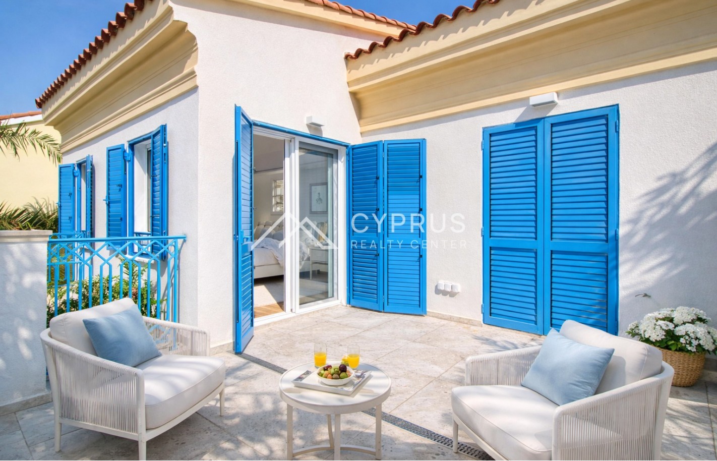 Beach villa in Limassol with 4 bedrooms, Limassol Marina - фото 10