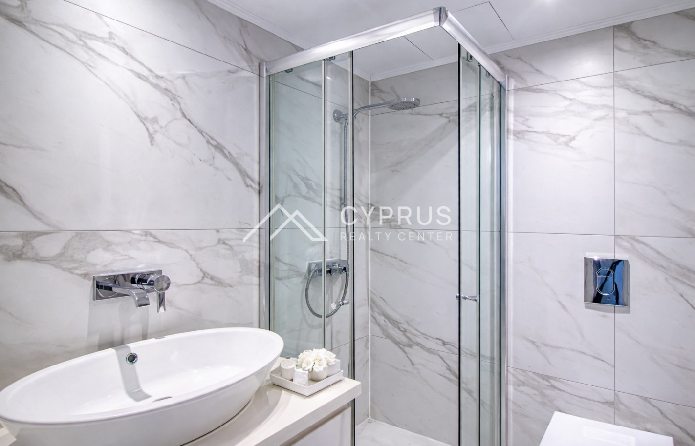 Beach villa in Limassol with 4 bedrooms, Limassol Marina - фото 18