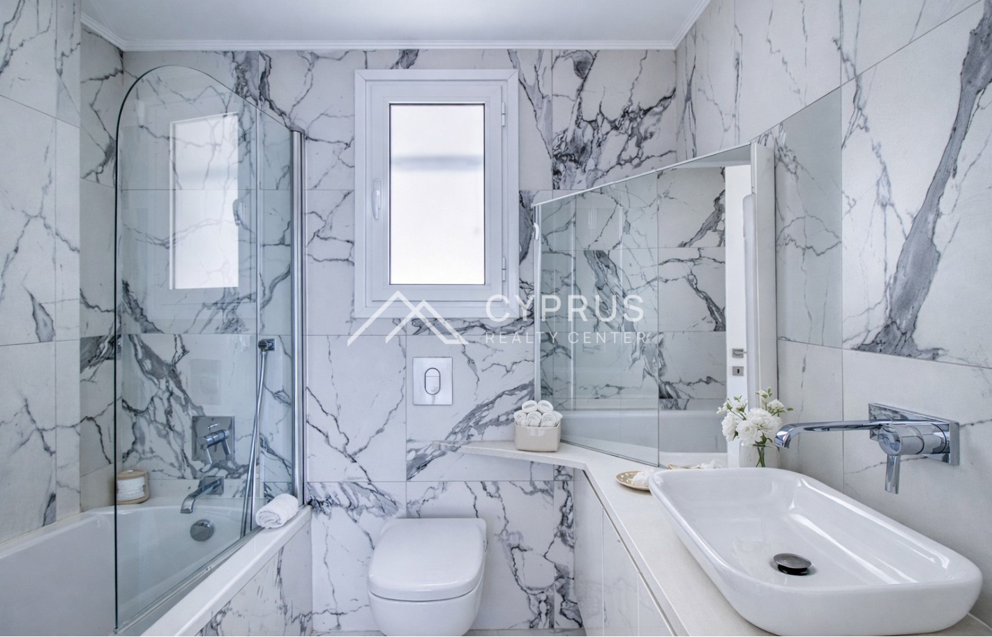 Beach villa in Limassol with 4 bedrooms, Limassol Marina - фото 16