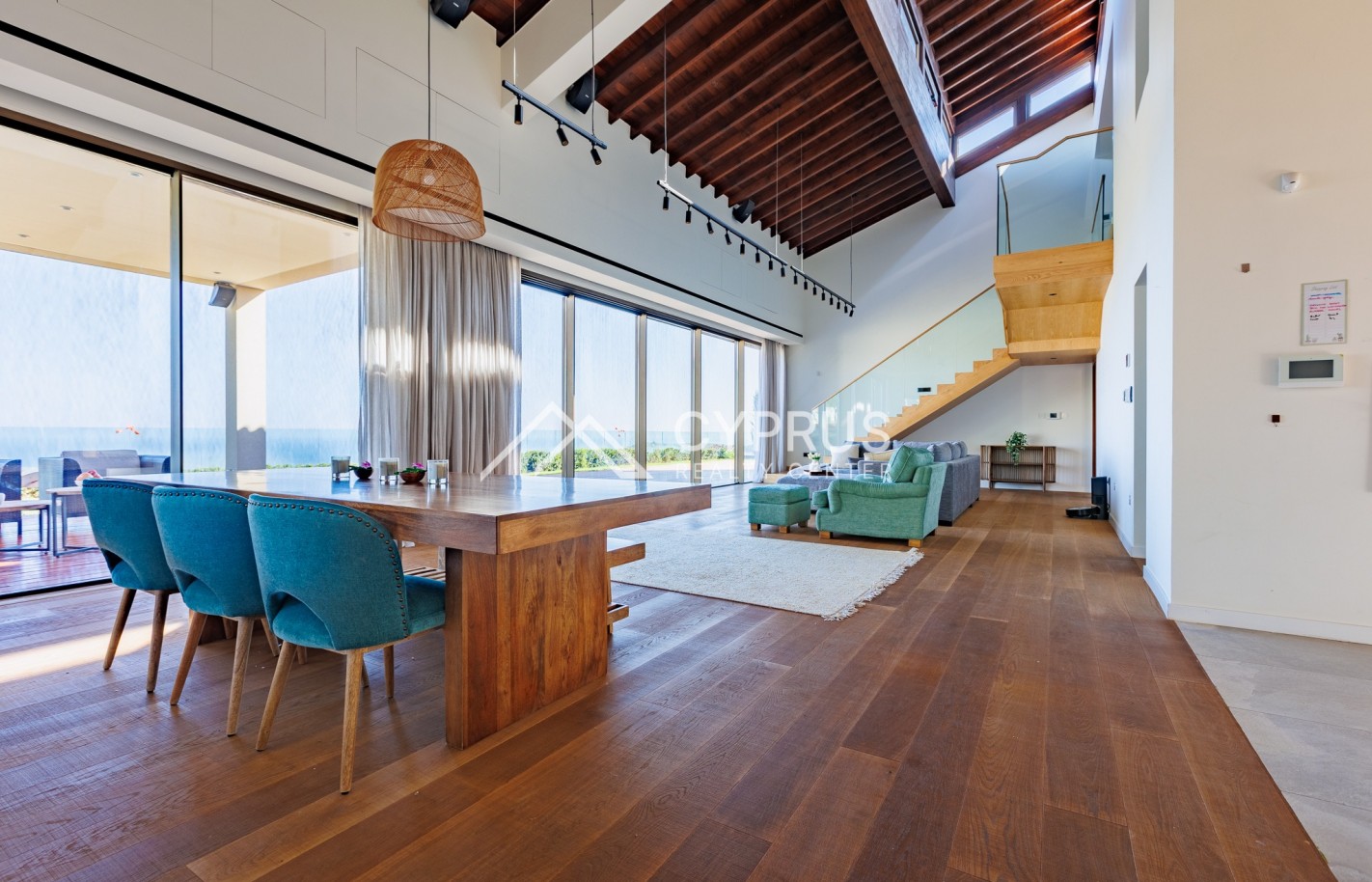 Перевод Villa in Limassol with 4 bedrooms, Parekklisia - фото 2