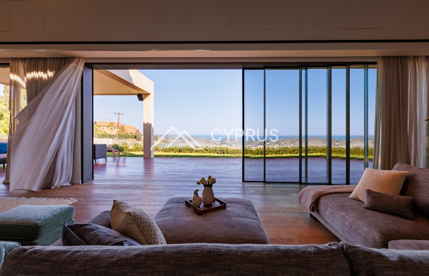 Перевод Villa in Limassol with 4 bedrooms, Parekklisia - фото 6