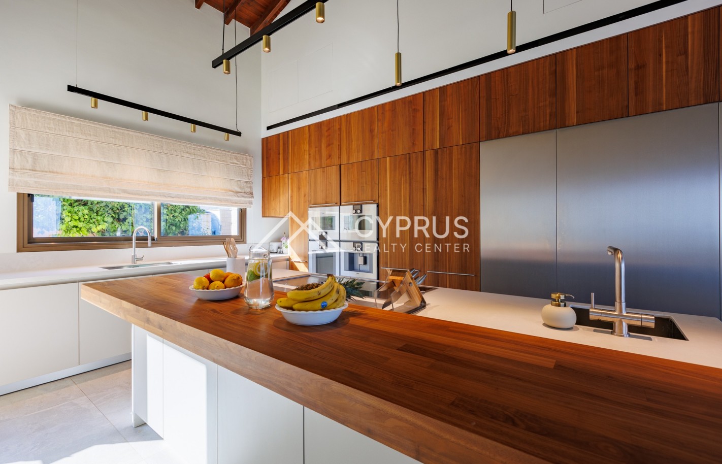 Перевод Villa in Limassol with 4 bedrooms, Parekklisia - фото 13