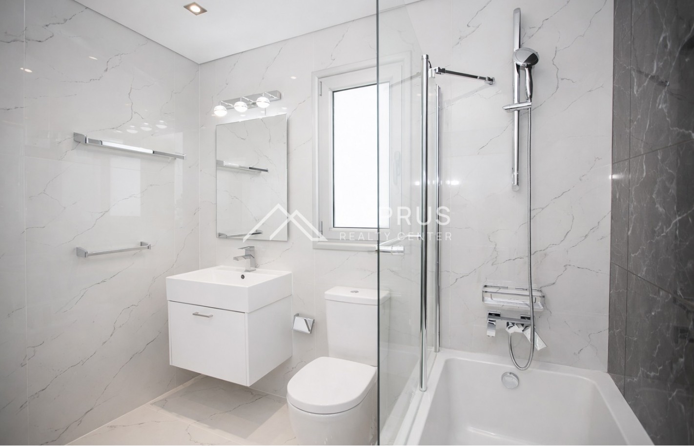 Villa in Limassol with 4 bedrooms, Agios Tychonas - фото 6