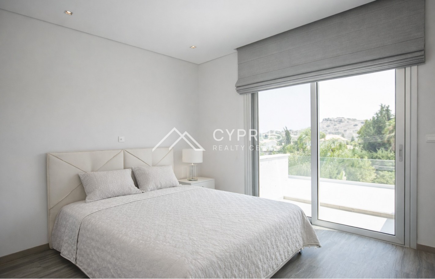 Villa in Limassol with 4 bedrooms, Agios Tychonas - фото 16