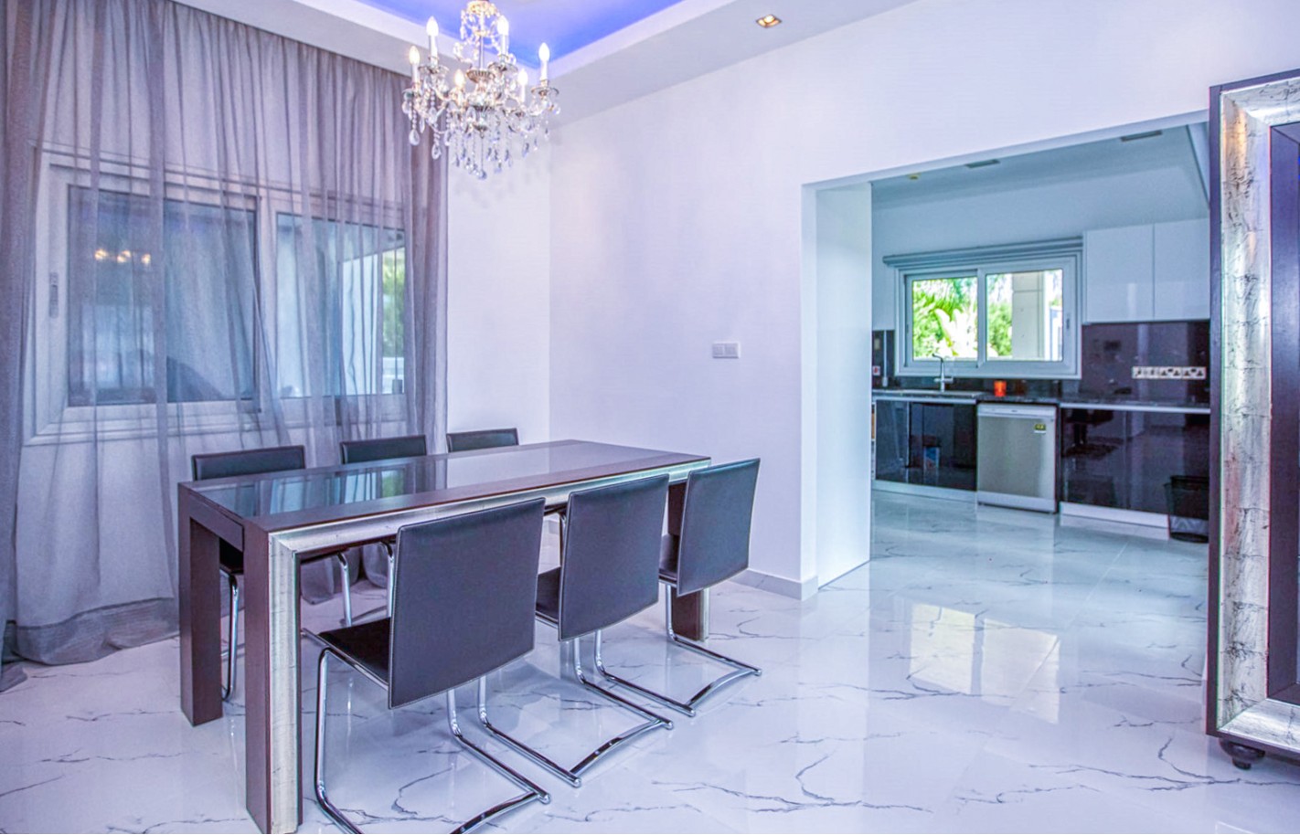 Вилла в Лимассоле с 4 спальнями, Agios Tychonas - фото 17