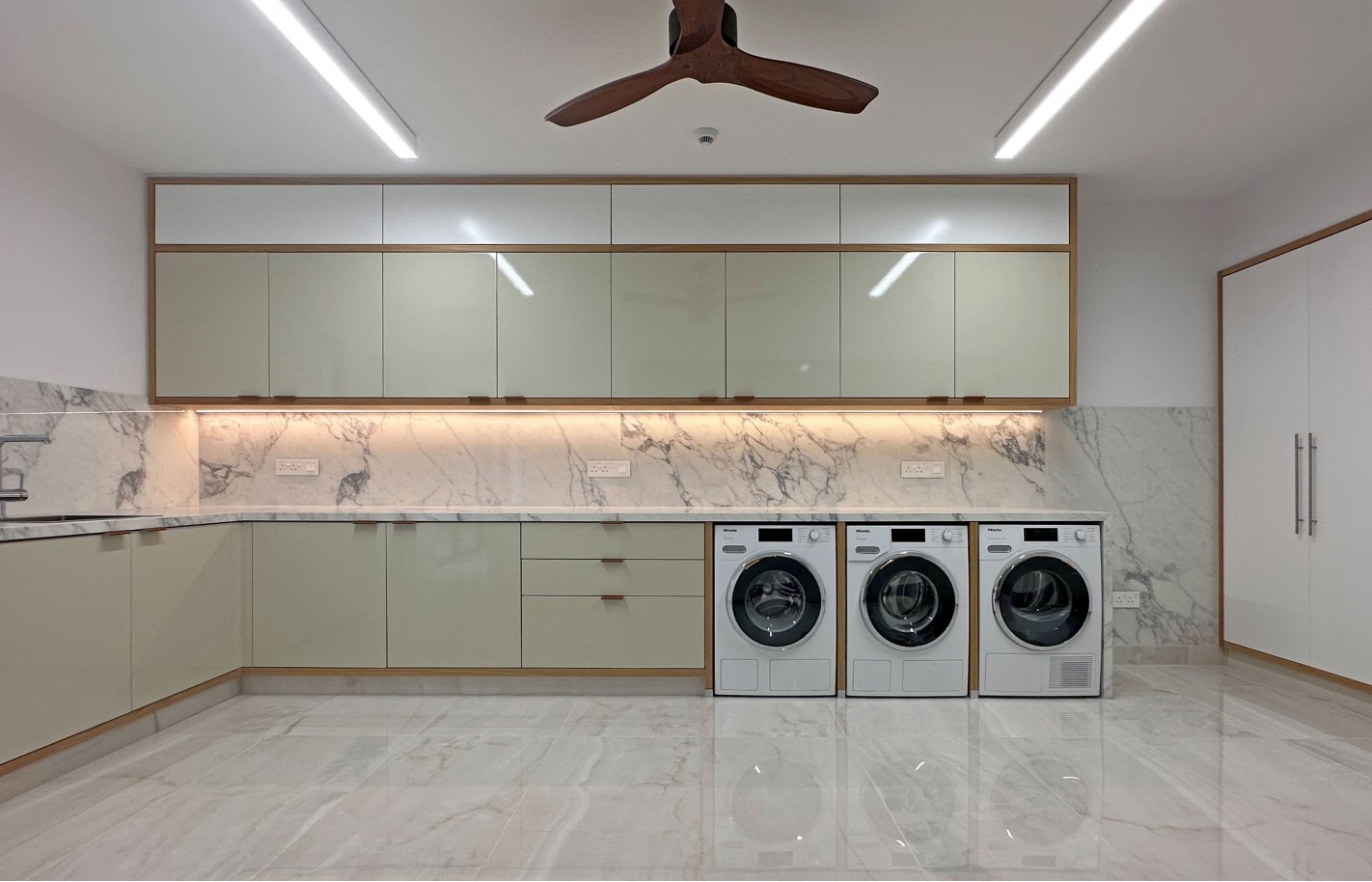 Роскошная вилла с 5 спальнями, Agios Tychonas - фото 18