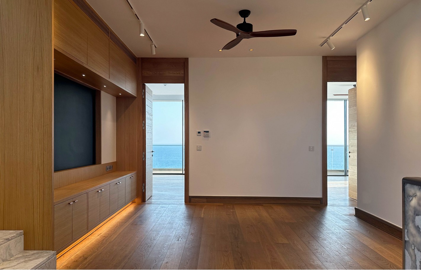 Роскошная вилла с 5 спальнями, Agios Tychonas - фото 23