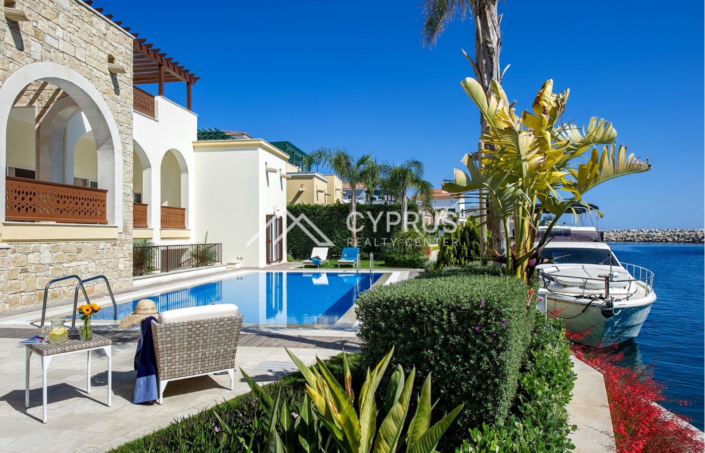 Luxury 4 bedroom villa in Limassol, Limassol Marina - фото 11