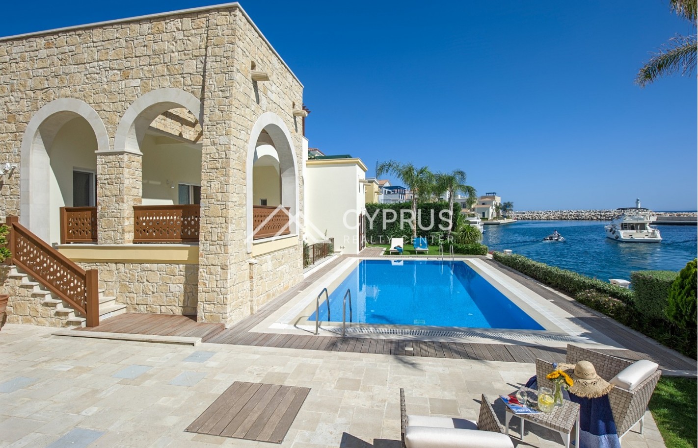 Luxury 4 bedroom villa in Limassol, Limassol Marina - фото 17
