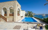 Luxury 4 bedroom villa in Limassol, Limassol Marina - фото 17