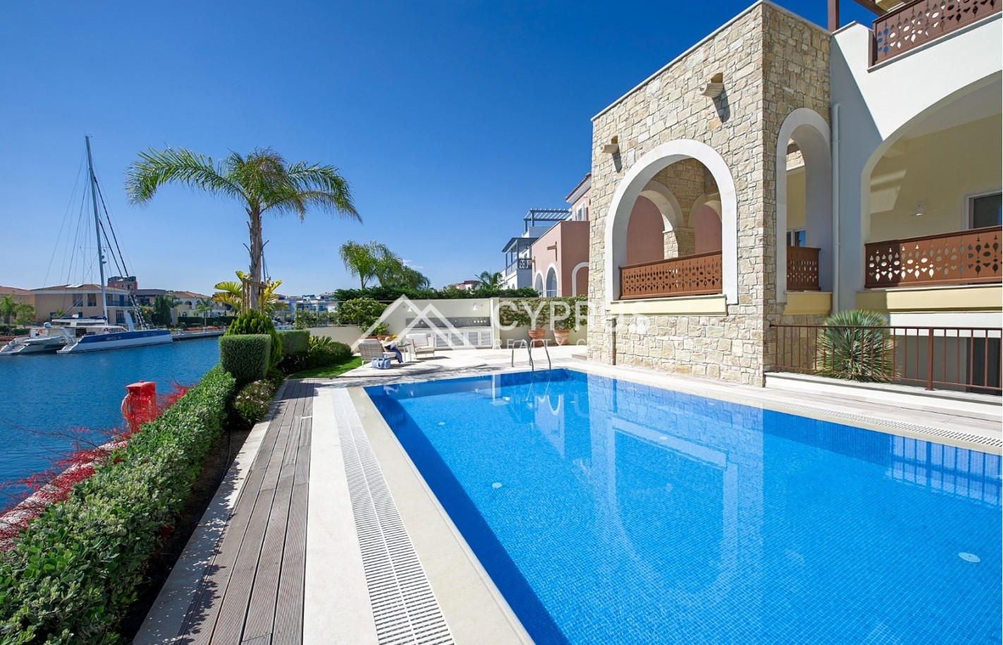Luxury 4 bedroom villa in Limassol, Limassol Marina - фото 3