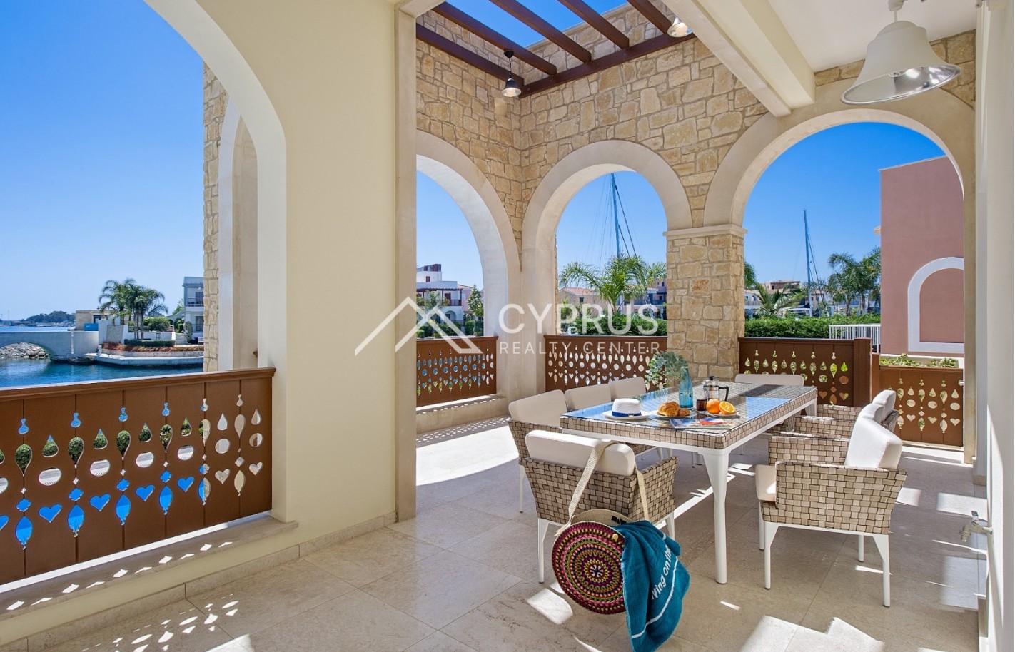 Luxury 4 bedroom villa in Limassol, Limassol Marina - фото 5