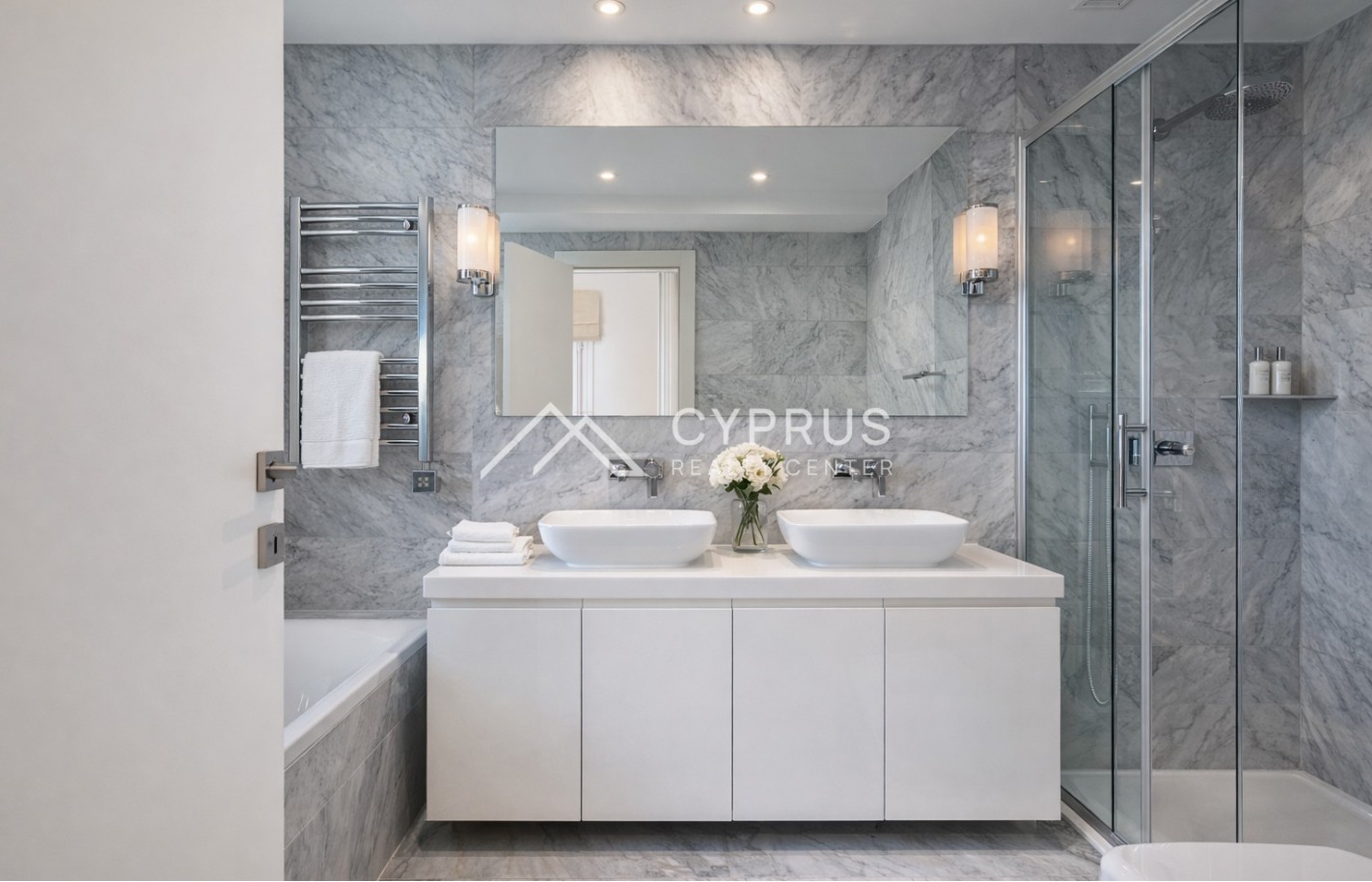 Beach villa in Limassol with 5 bedrooms, Limassol Marina - фото 8