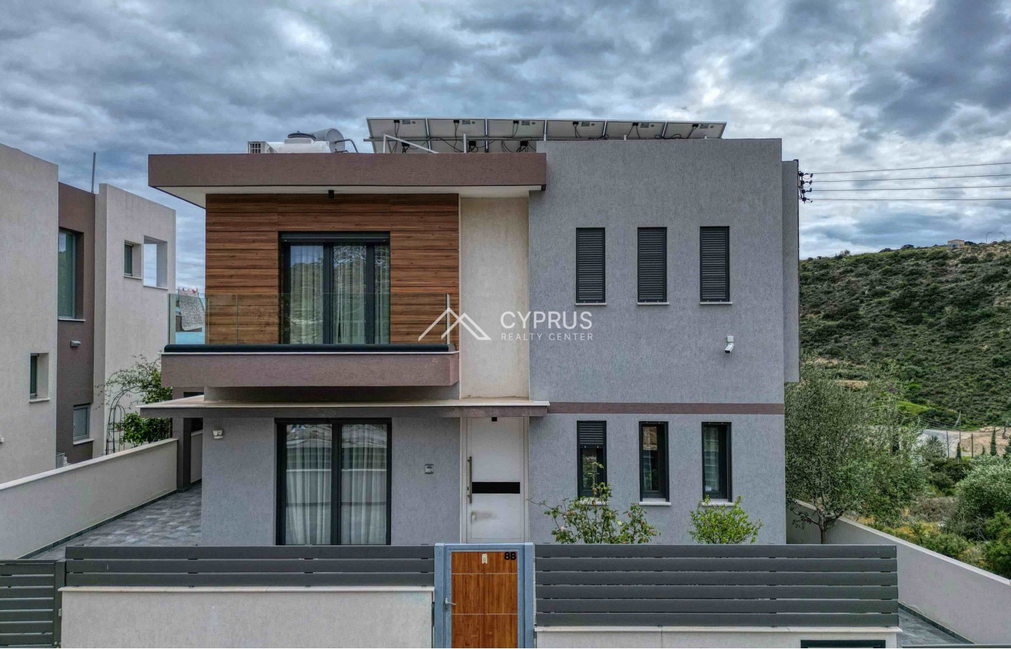 Villa in Limassol with 4 bedrooms, Germasogeia - фото 4