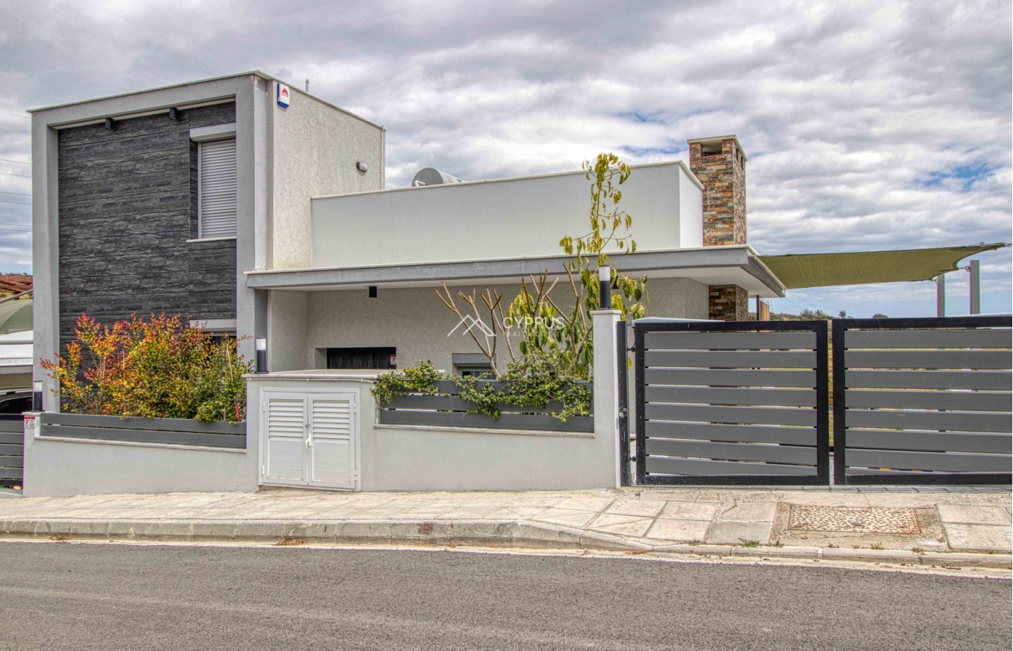 Villa in Limassol with 4 bedrooms, Parekklisia - фото 13