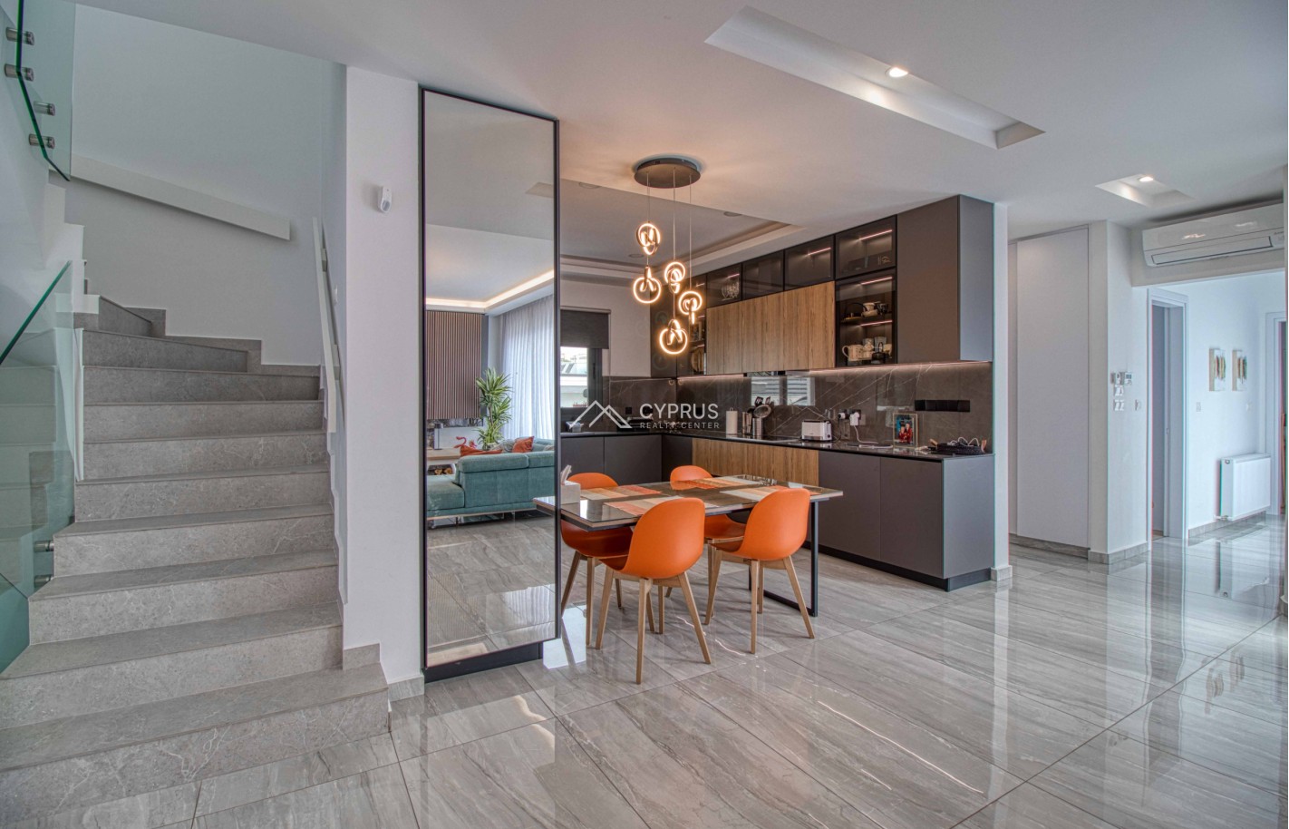 Villa in Limassol with 4 bedrooms, Parekklisia - фото 3