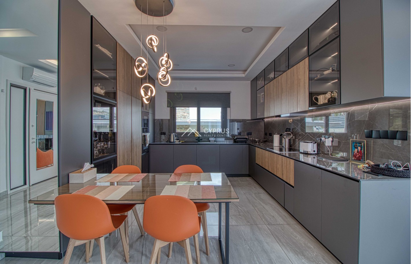 Villa in Limassol with 4 bedrooms, Parekklisia - фото 8