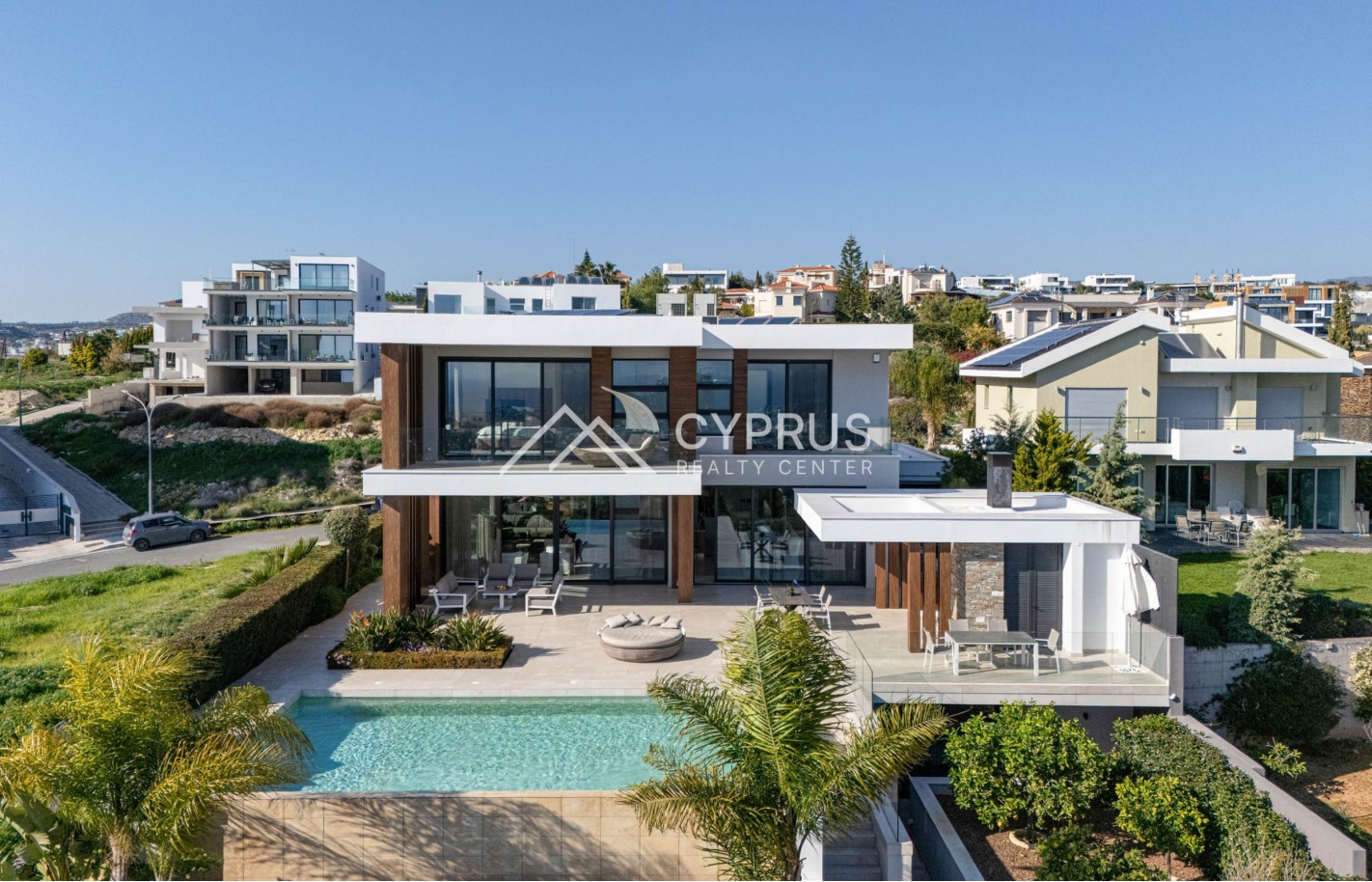 Villa in Limassol with 6 bedrooms, Germasogeia - фото 25