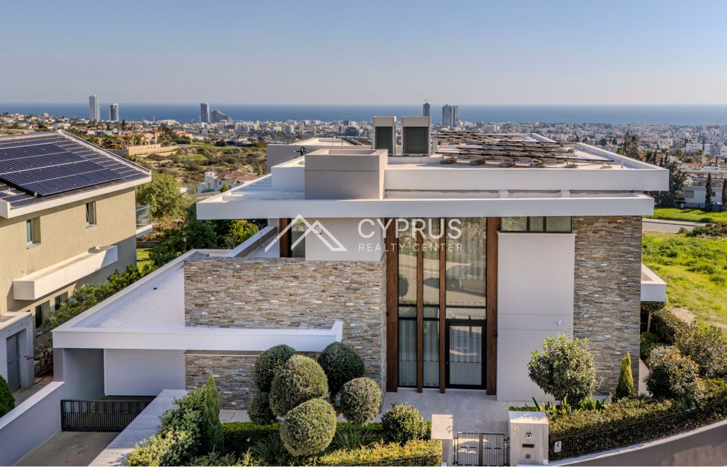 Villa in Limassol with 6 bedrooms, Germasogeia - фото 21