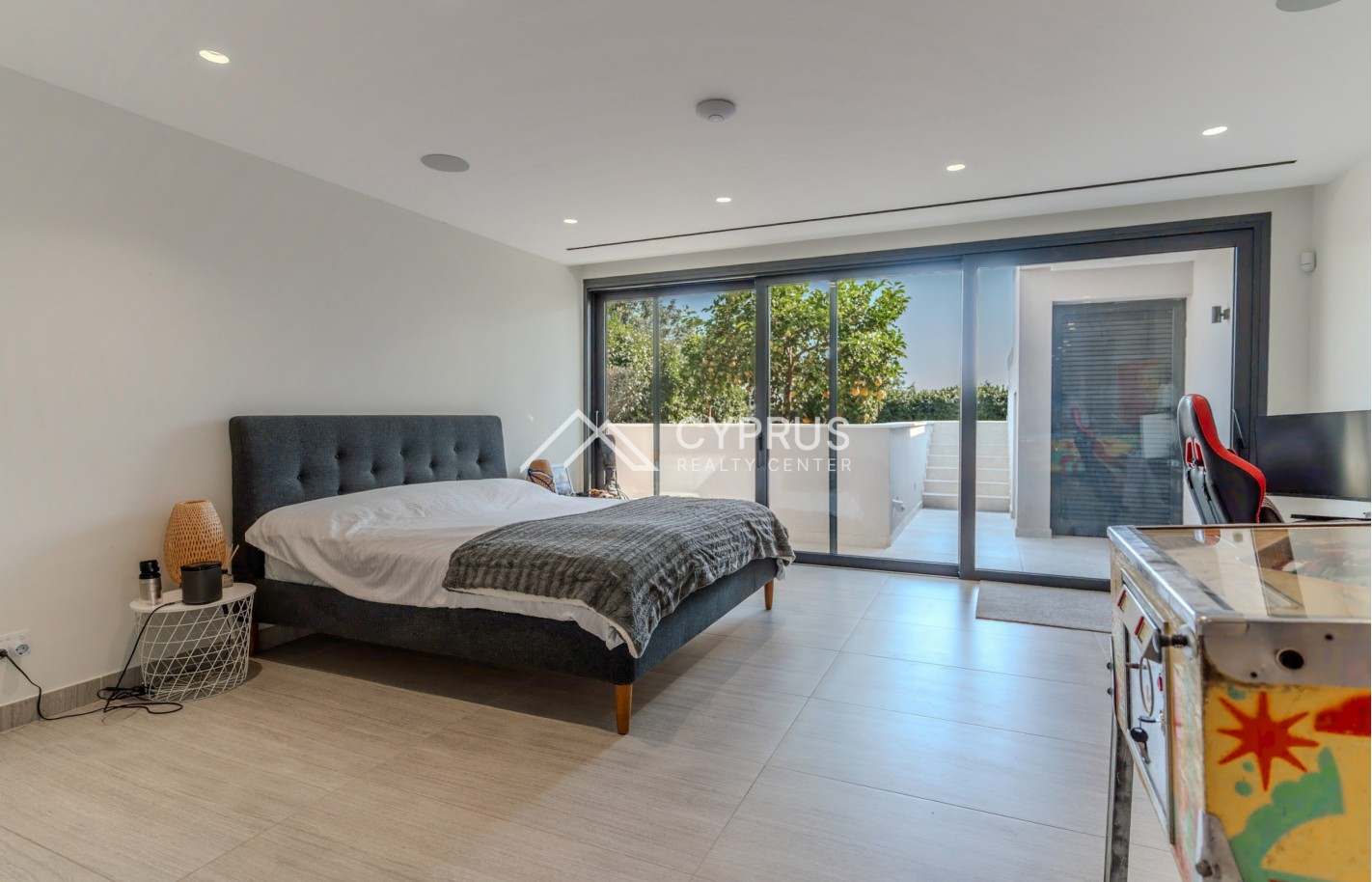 Villa in Limassol with 6 bedrooms, Germasogeia - фото 8