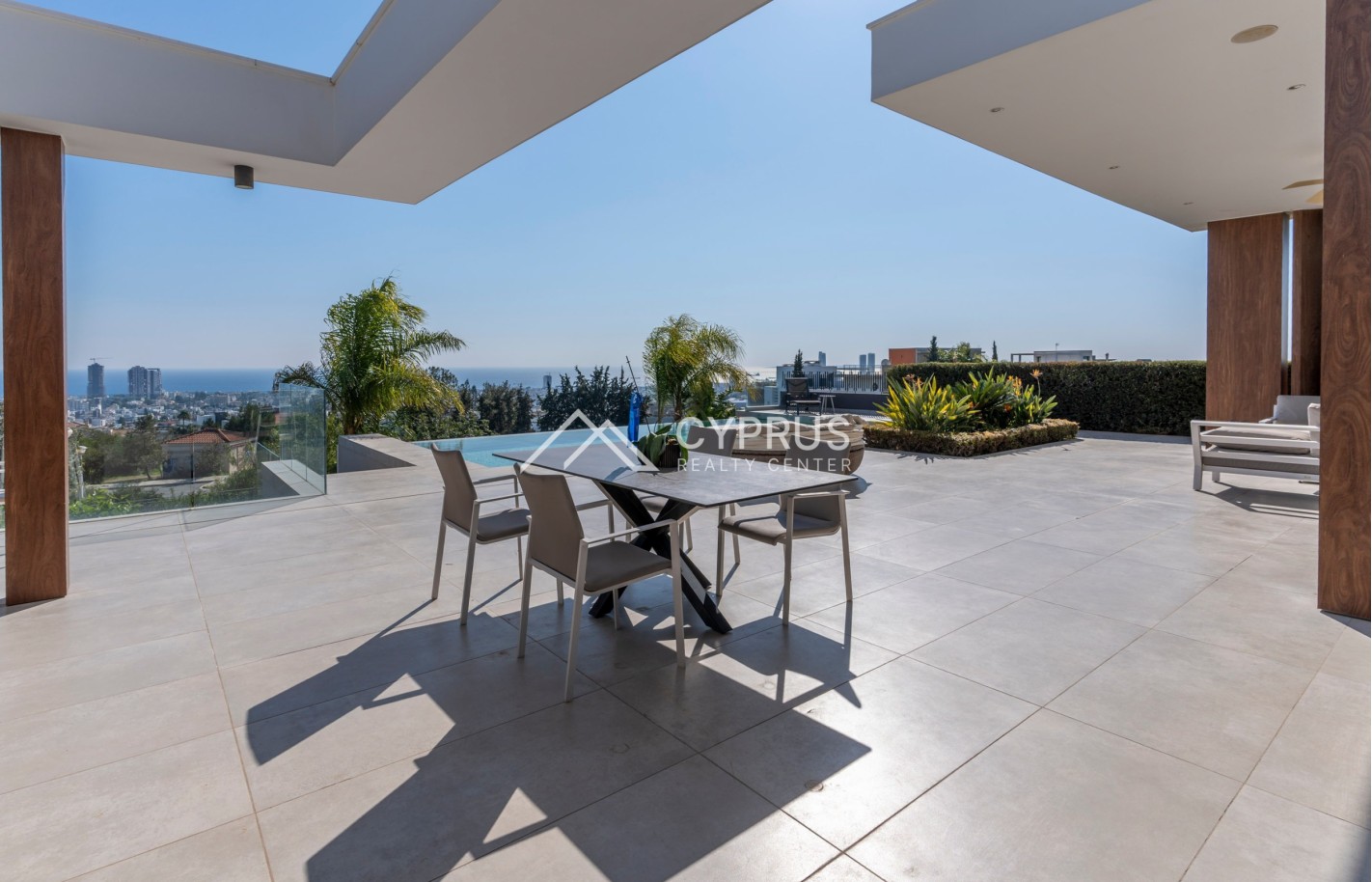 Villa in Limassol with 6 bedrooms, Germasogeia - фото 4