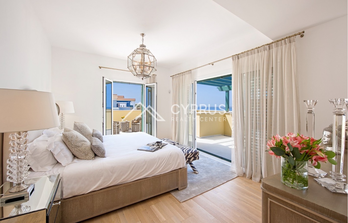 Luxury 4 bedroom villa in Limassol, Limassol Marina - фото 7