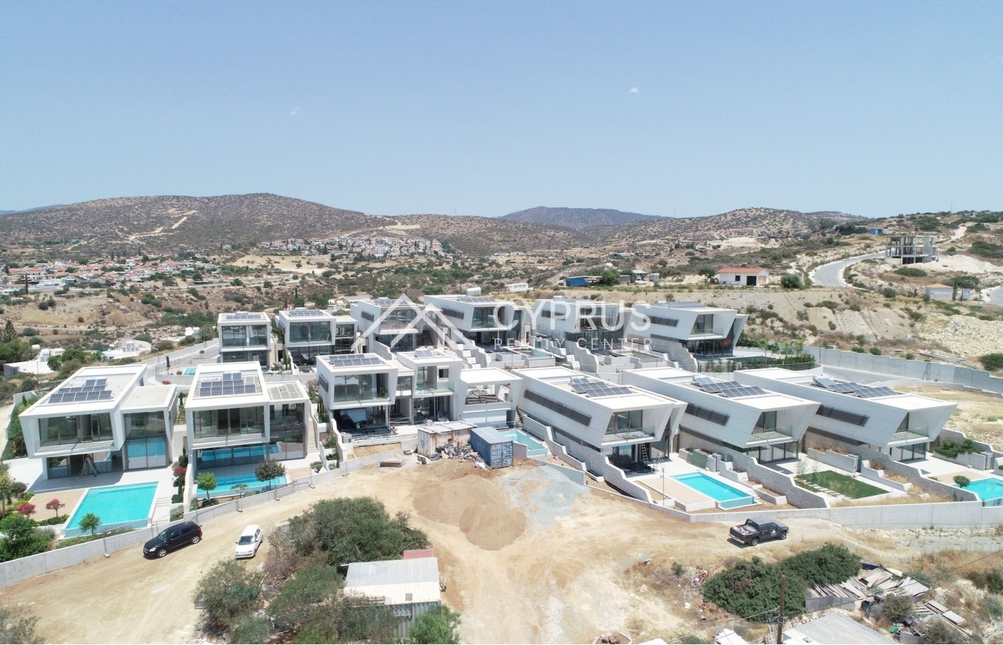 Four bedroom villa in Limassol, Mouttagiaka - фото 3