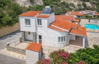 Three bedroom villa in Paphos, Peyia - фото 3