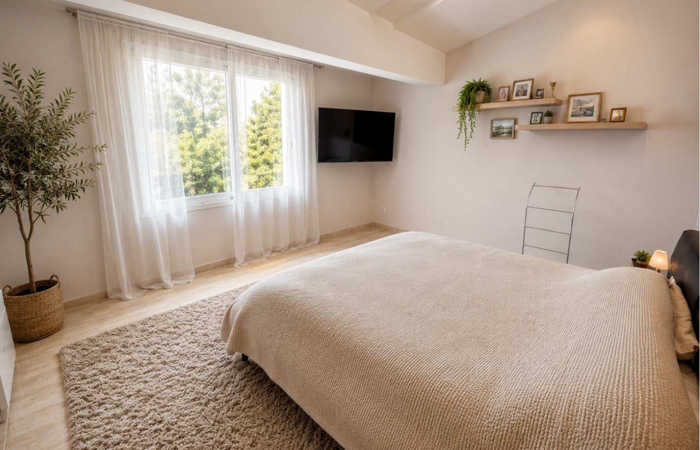 Three bedroom villa in Paphos, Peyia - фото 18