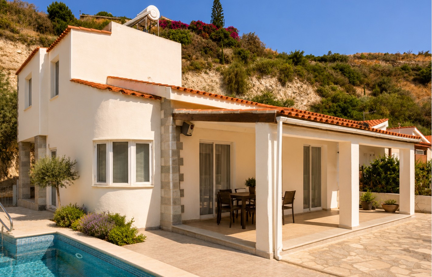 Three bedroom villa in Paphos, Peyia