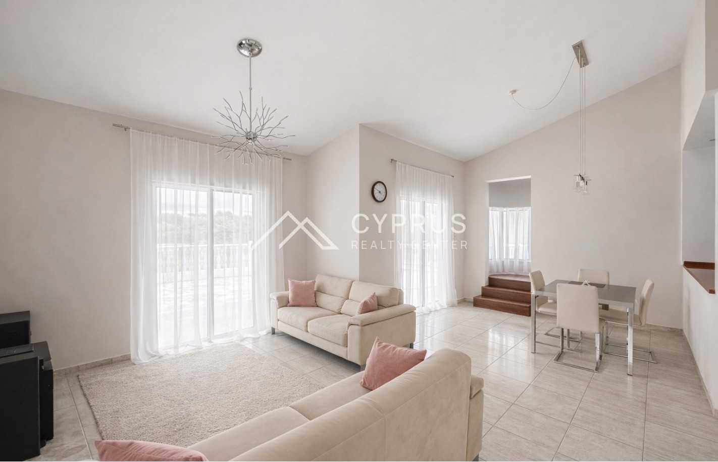 Three bedroom villa in Paphos, Peyia - фото 8