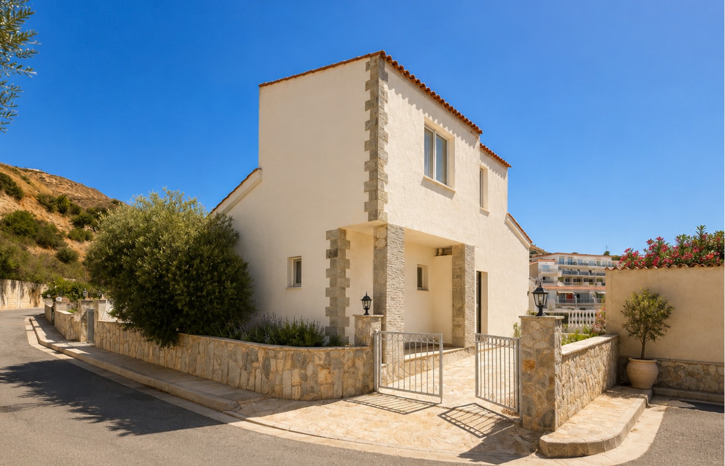 Three bedroom villa in Paphos, Peyia - фото 8