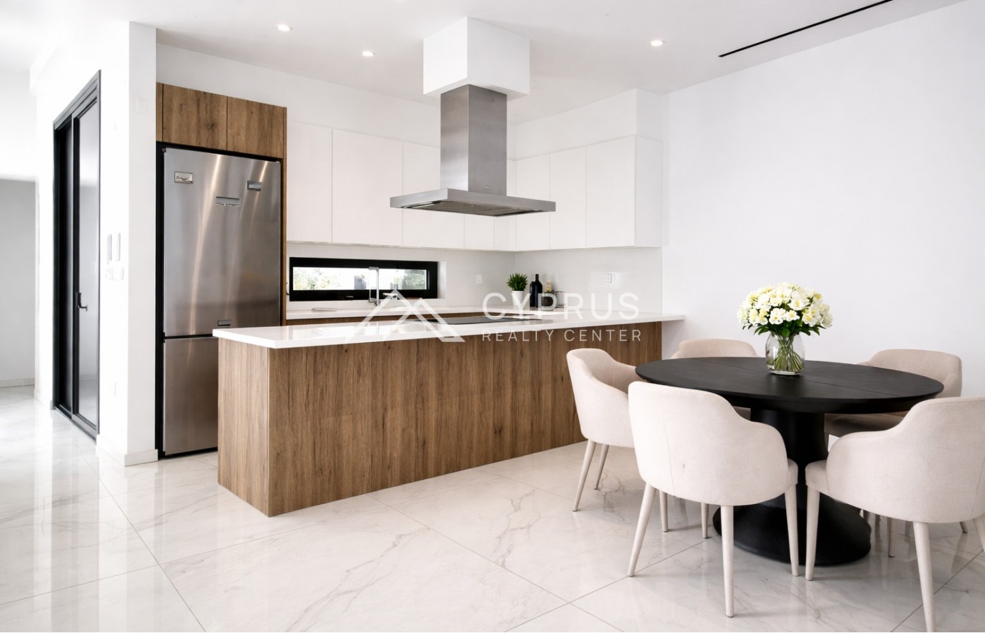 Villa in Limassol with 4 bedrooms, Germasogeia - фото 2