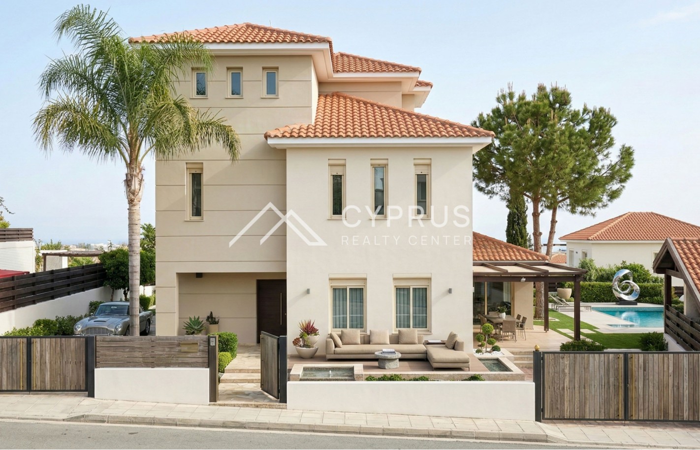 Вилла в Лимассоле с 5 спальнями, East Beach