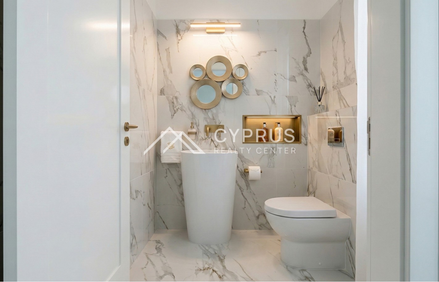 Вилла в Лимассоле с 5 спальнями, East Beach - фото 2