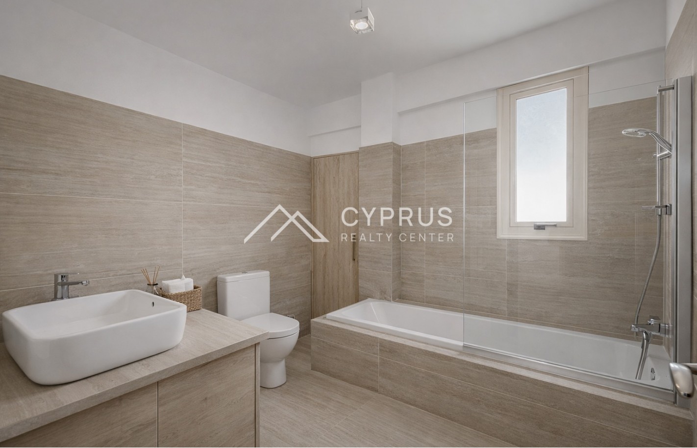 Вилла в Лимассоле с 4 спальнями, East Beach - фото 6